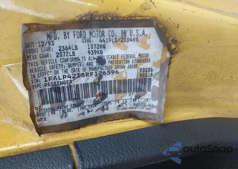 1994 Ford Mustang Gt z USA, uszkodzony, nr VIN 1FALP42T8RF126596